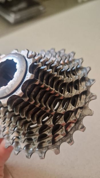 Used Sram Red 11-speed 11/26 Cassette 2020 bike — image 2 of 3