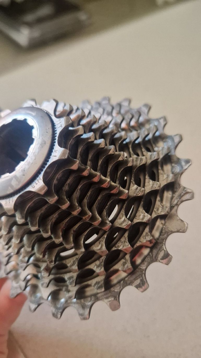 Used Sram Red 11-speed 11/26 Cassette 2020 bike — image 2 of 3