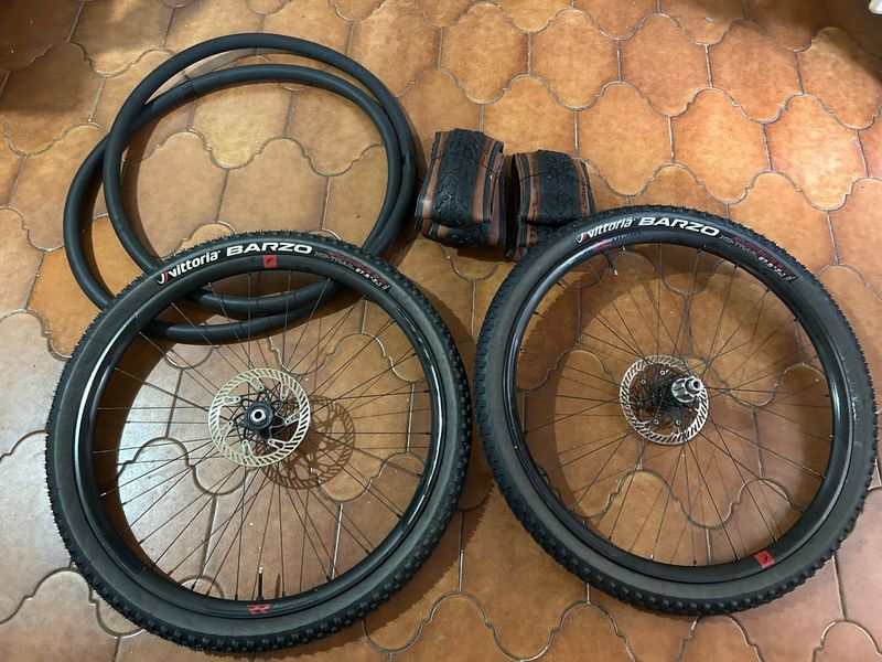 Brugt Fulcrum Rapid Red 5 DB 650B Wheelset Wheels
