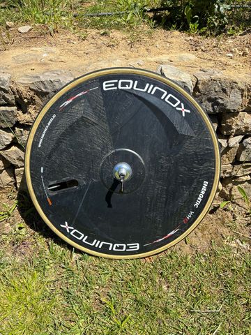 Used equinox Energetic WH92 bike — image 2 of 4