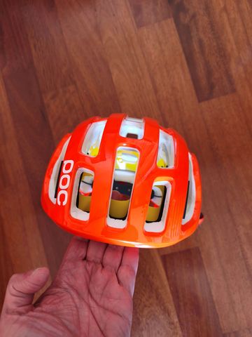 POC Octal MIPS Helmet Fluorescent Orange Cycling Accessories d'occasion
