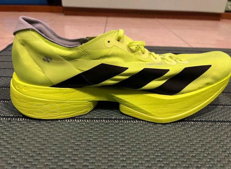 Used Adidas Adizero Adios Pro 4 M 2025 bike — image 2 of 9