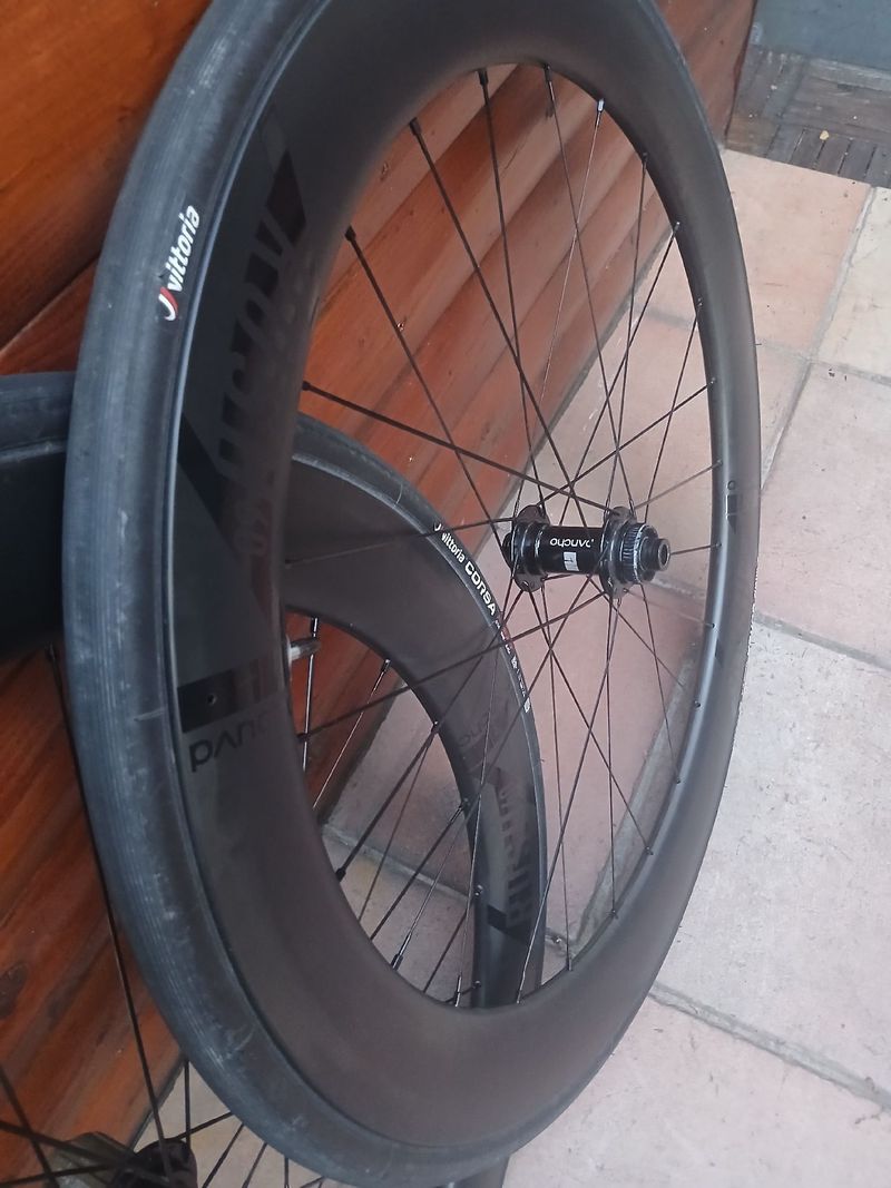 Used Pancho Rush aero 2025 bike — image 2 of 4