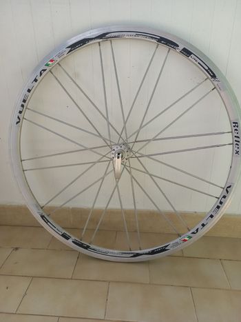 Used Vuelta racing Reflex bike — image 1 of 3