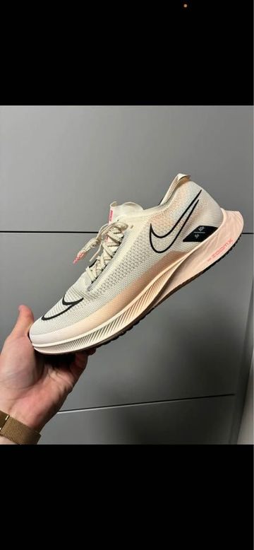 Nike Zoomx Streakfly Running Shoes usato