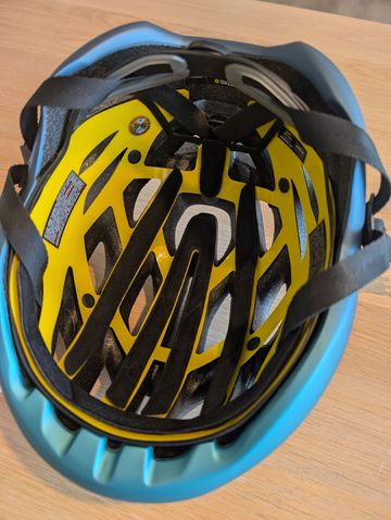 Tweedehands MET Estro MIPS Helmet 2026 bike — afbeelding 4 van 5