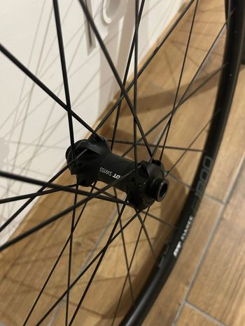 Used Dt Swiss E1800 spline 2021 bike — image 2 of 3
