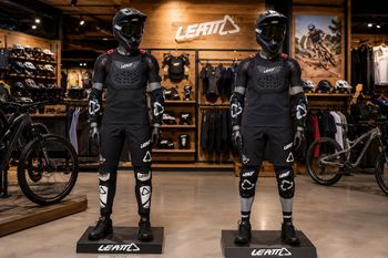 LEATT, équipements de protection complète VTT