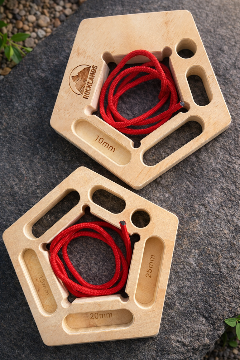 Used rocklands hangboard + paire fingerboards escalade bois - Neuf bike — image 4 of 7