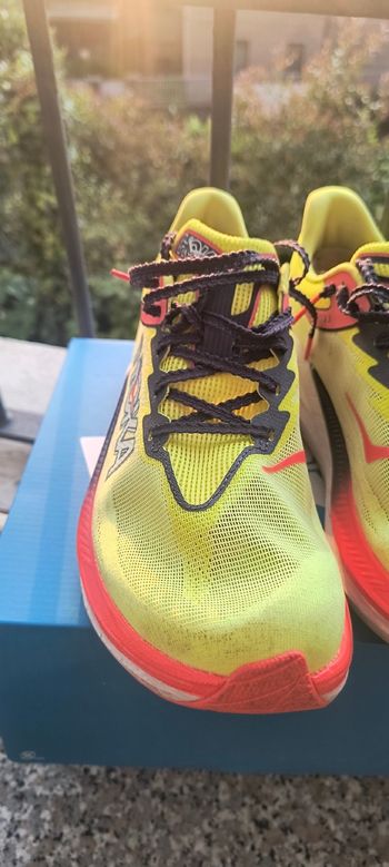 Used Hoka Rocket X3 2026 bike — image 9 of 12