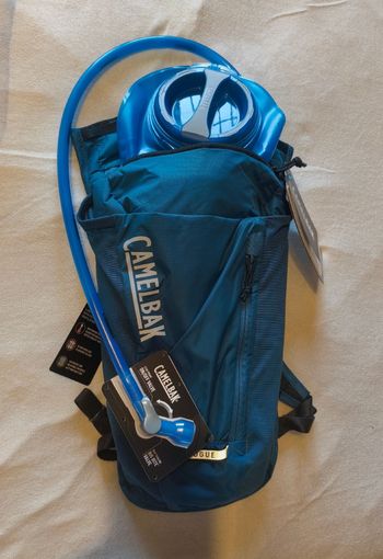 Used Camelbak Mochila de hidratación Rogue bike — image 2 of 5