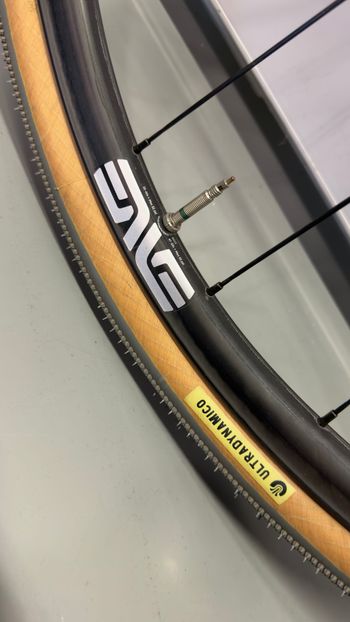 Used Enve AG25 Gravel Wheelset bike — image 8 of 8