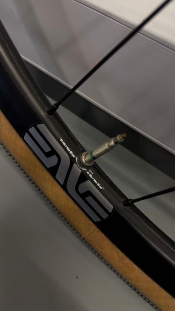 Used Enve AG25 Gravel Wheelset bike — image 6 of 8