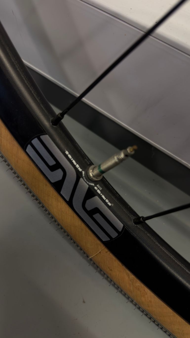 Used Enve AG25 Gravel Wheelset bike — image 6 of 8
