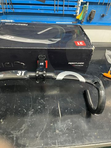 3 T Aerotundo bike d'occasion — image 6 sur 8