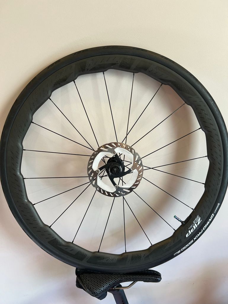 Used Zipp 353 NSW Tubeless Disc-Brake Wheelset 2024 bike — image 4 of 4