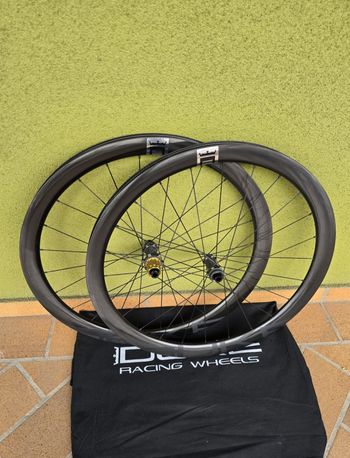 Used Duke Carbon Rims 2025 bike — image 3 of 5