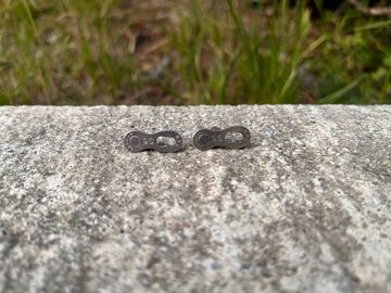 Used Kmc Chain 9s bike — image 3 of 3
