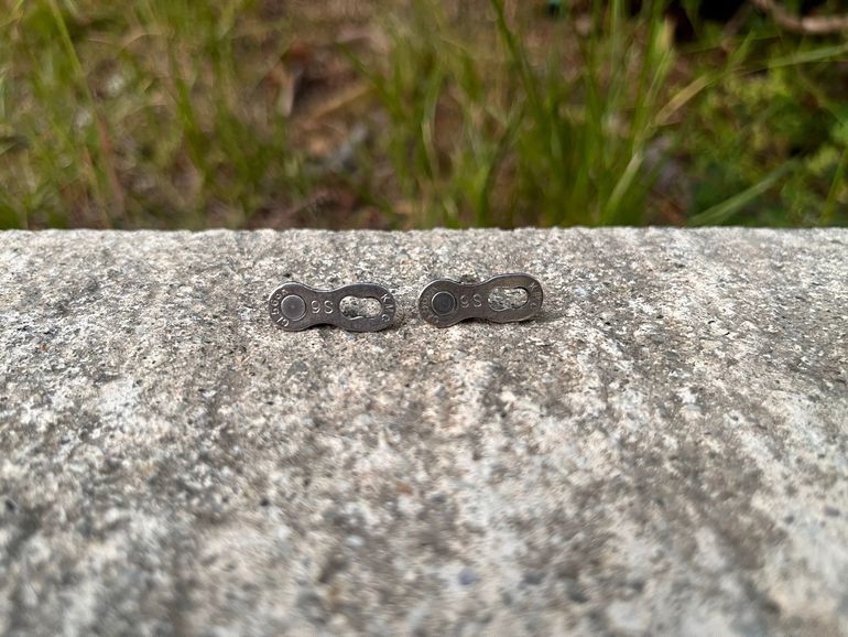 Used Kmc Chain 9s bike — image 3 of 3