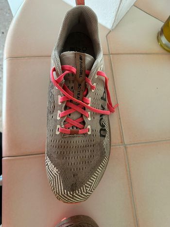 Used New Balance FuelCell SuperComp Trail v2 bike — image 2 of 5