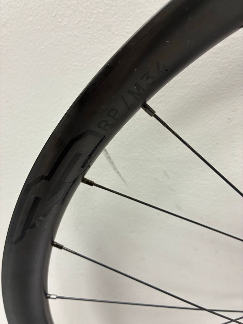Gebrauchtes 2024 MTB 29” Carbon Wheels bike — Bild 2 von 6