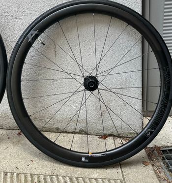 Used Velomann palladium 33mm 2024 bike — image 2 of 4