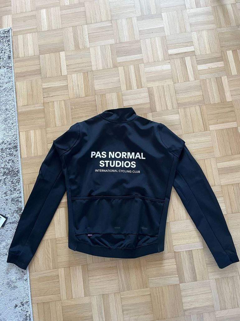 Used Pas Normal Studios Defend Long Sleeve bike — image 3 of 3