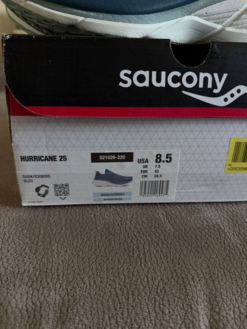 Used Saucony Hurricane 25 2025 bike — image 3 of 3