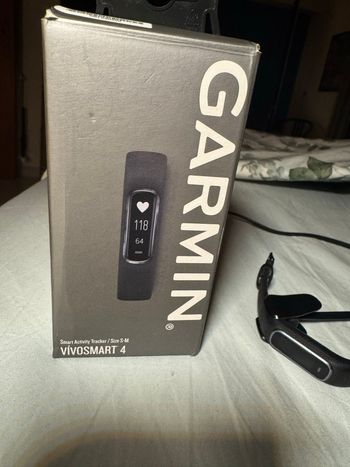 Used Garmin vívosmart 4 Activity Tracker 2018 bike — image 4 of 5