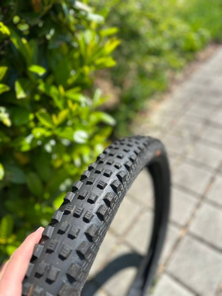 Used Schwalbe Magic Mary 2020 bike — image 2 of 4