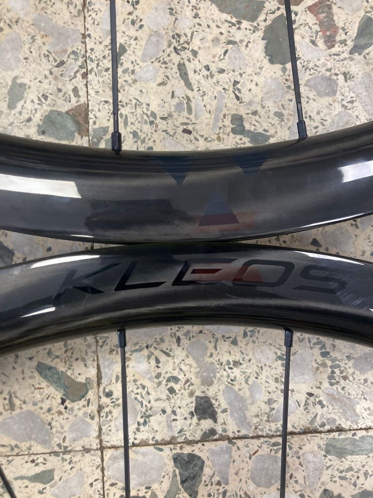 Used Miche Kleos 36 Ruedas Carbono 2026 bike — image 2 of 6