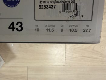 Used Bontrager Foray Mountain Shoes 2025 bike — image 8 of 9