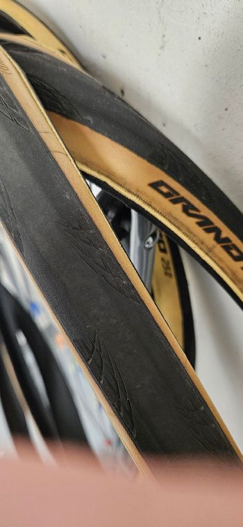 Used Continental Grand Prix 5000 Classic 25mm bike — image 5 of 8