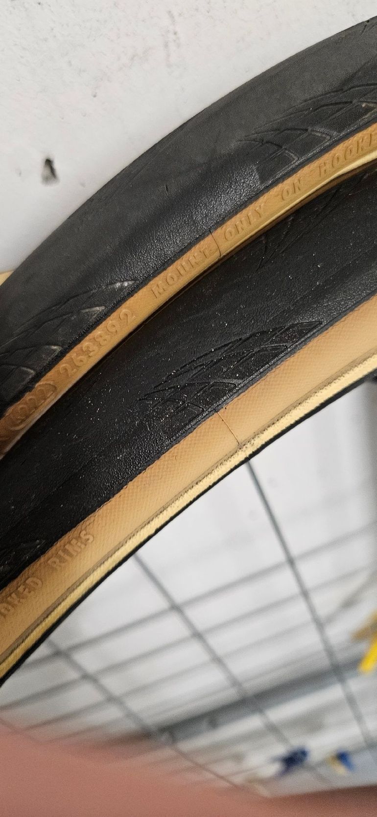 Used Continental Grand Prix 5000 Classic 25mm bike — image 7 of 8