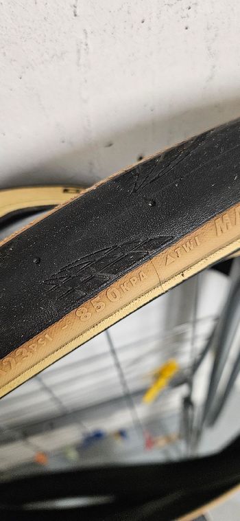 Used Continental Grand Prix 5000 Classic 25mm bike — image 8 of 8
