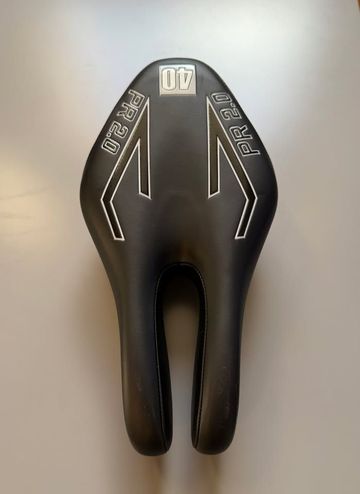 Fizik Transiro Aeris Short Distance R3 135mm Saddles & Seatposts d'occasion