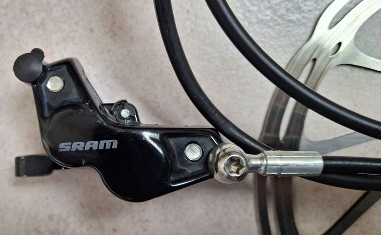 Used Sram Level Silver Stealth 4 Pistoni 2025 bike — image 4 of 5