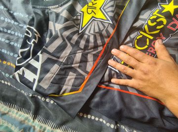 Używany thor maillot de descente bike — zdjęcie 6 z 7