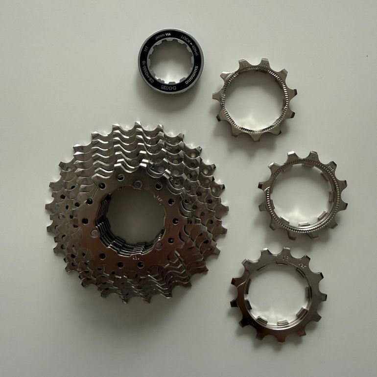 Used Shimano Kassette CS-HG500-10 11-25 bike — image 2 of 2