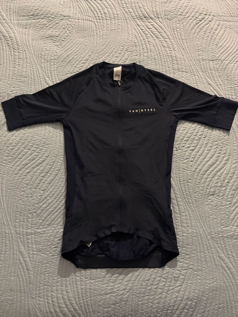 Used Van Rysel Maglia Maniche Corte bike — image 1 of 4