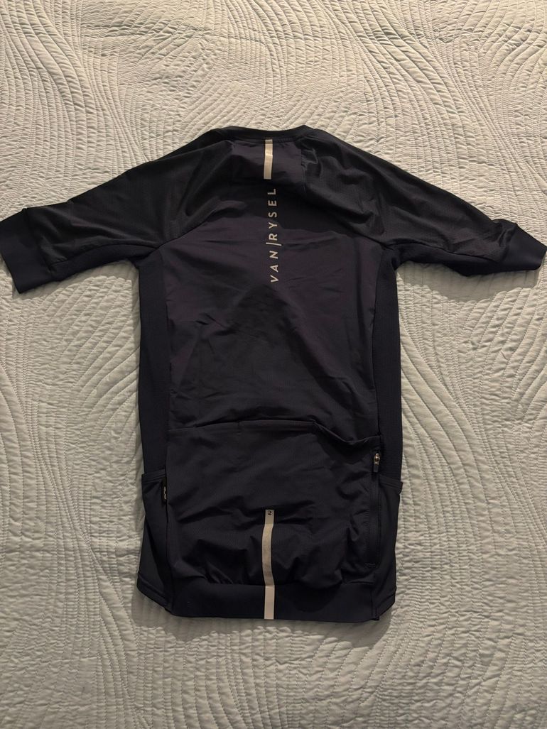 Used Van Rysel Maglia Maniche Corte bike — image 2 of 4