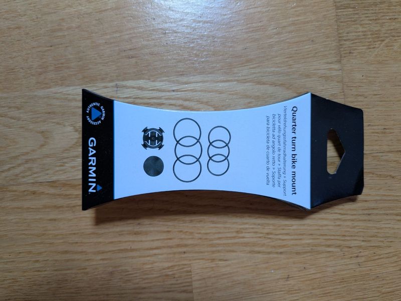 Used Garmin Quarter Turn Bike Mount Cycling Accessories