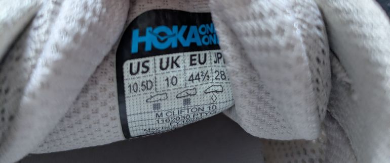 Used Hoka Clifton 10 2025 bike — image 5 of 7