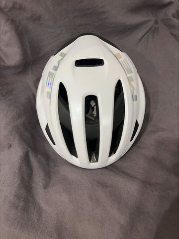 Used MET Rivale Mips 2026 bike — image 3 of 10