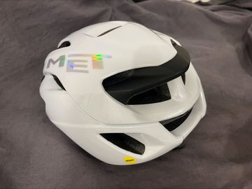 Used MET Rivale Mips 2026 bike — image 6 of 10