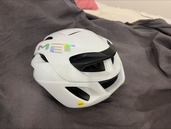 Used MET Rivale Mips 2026 bike — image 8 of 10