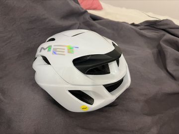 Used MET Rivale Mips 2026 bike — image 8 of 10