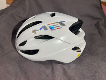 Used MET Rivale Mips 2026 bike — image 7 of 10