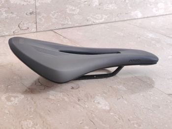 Fizik, Vento Argo Saddle