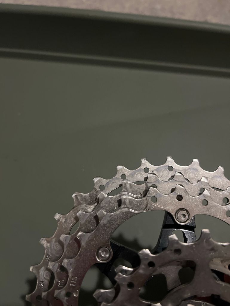 Used Shimano Pacco Pignoni 105 bike — image 2 of 2